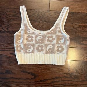 American Eagle crop top